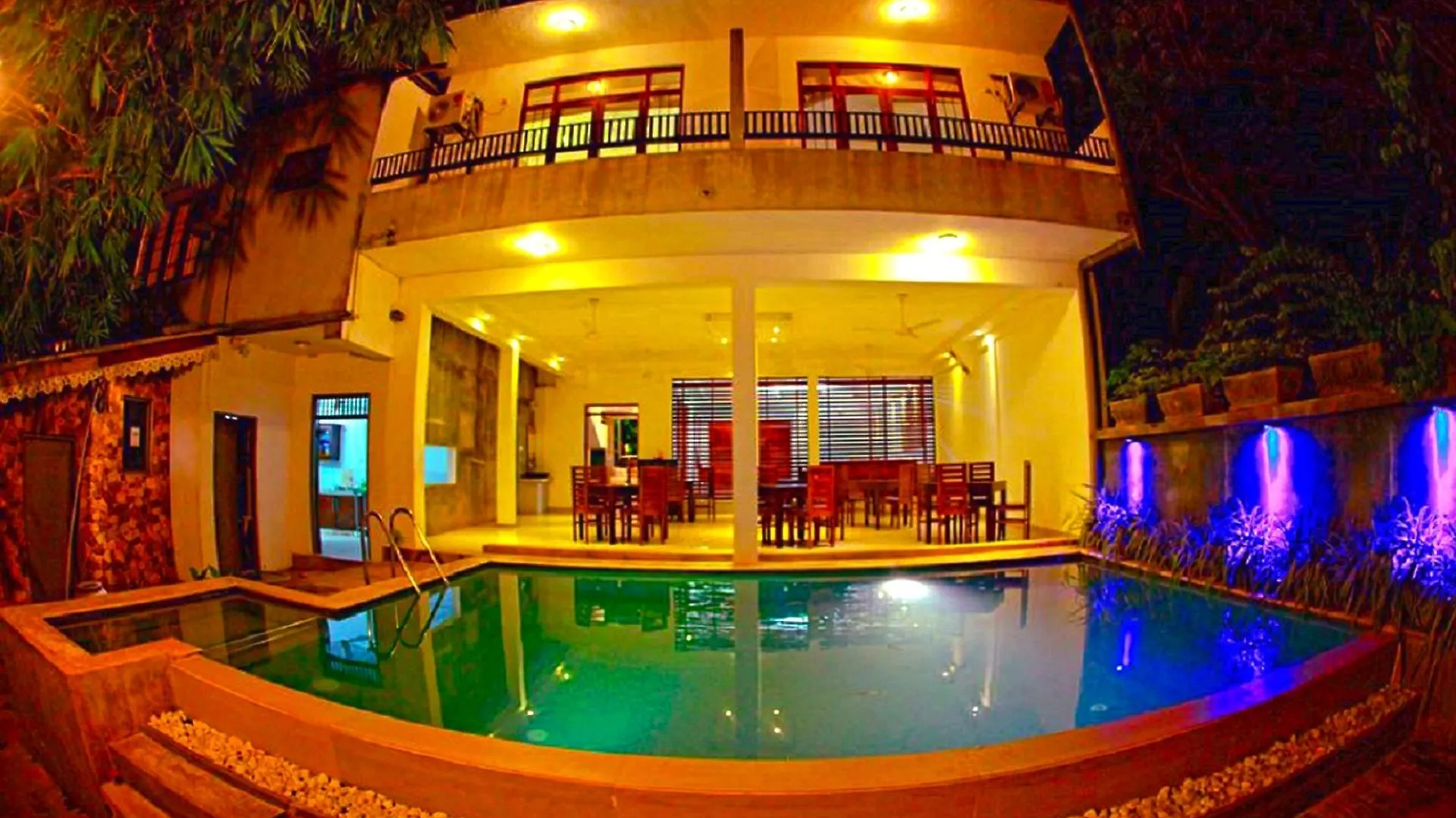 Oneli Residence نيجومبو 3*,  سريلانكا